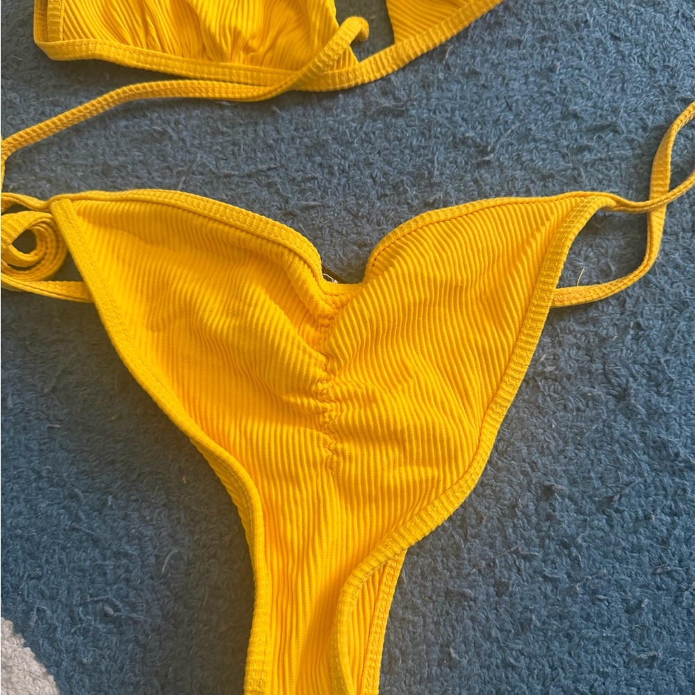 Beach Riot Yellow Ribbed Triangle Bikini Set - Picture 4 of 6